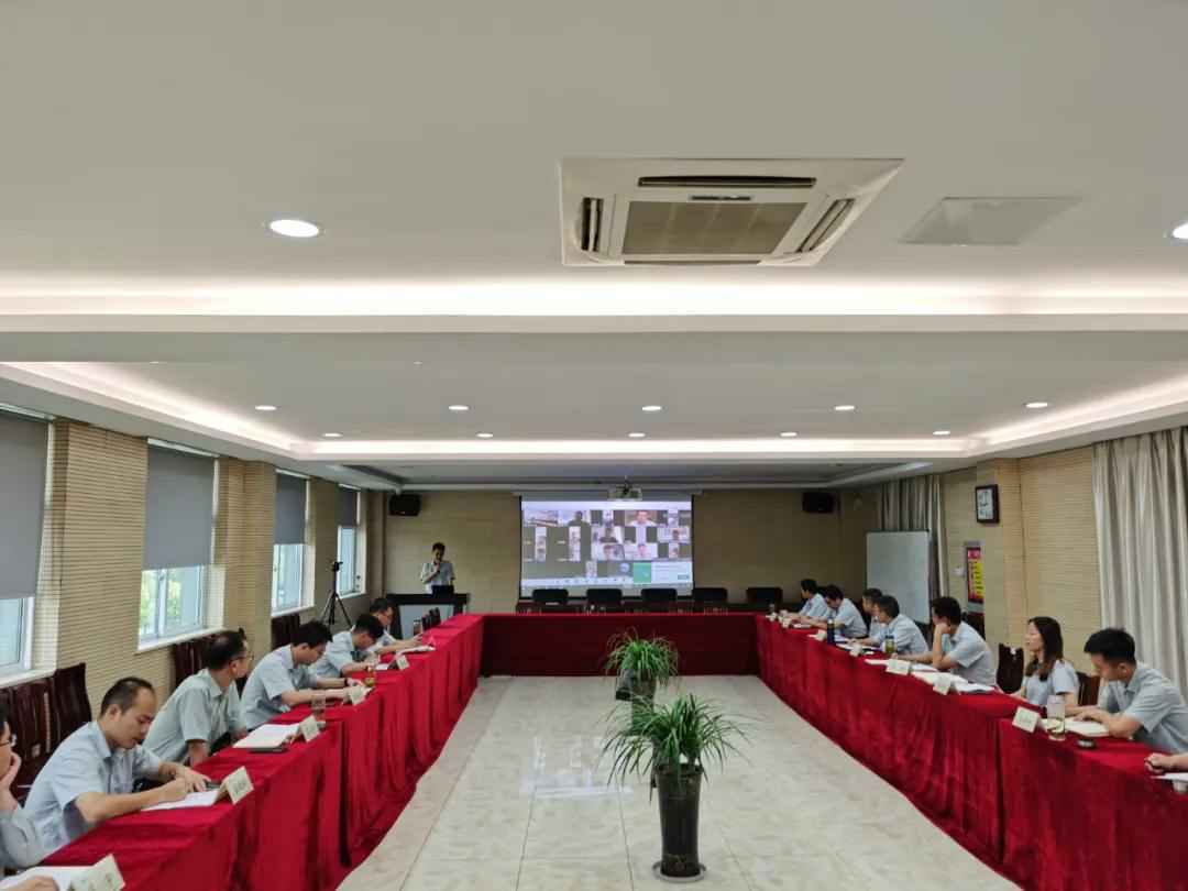 爱游戏-中国一站式服务官网举行2020年上半年度销售会议